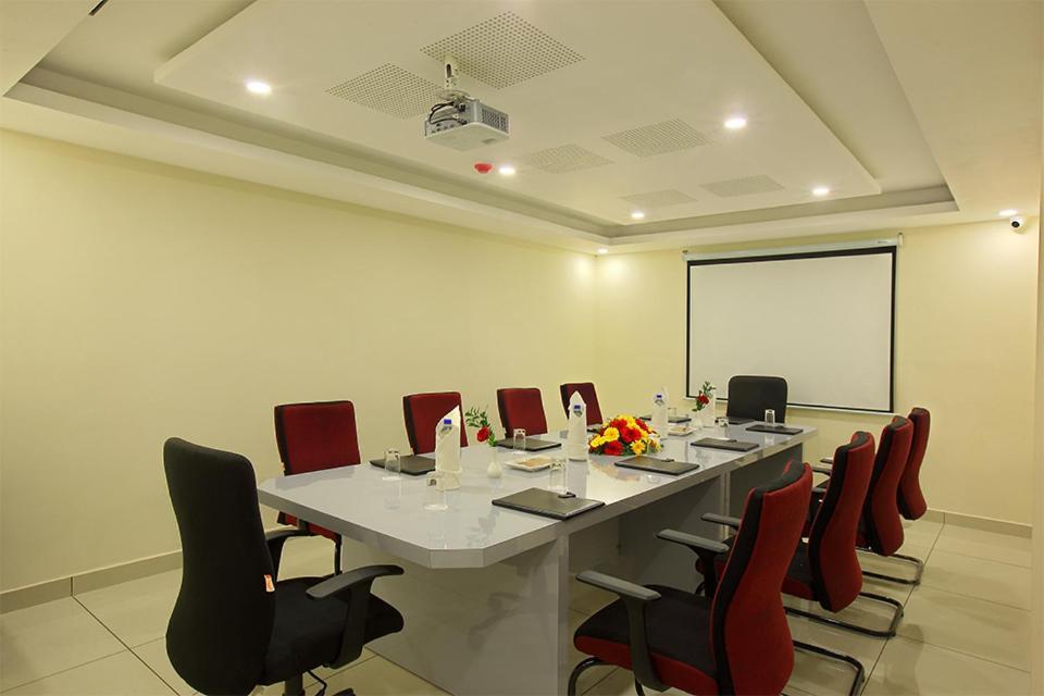 Hotel Lumbini Supreme Thrissur Exteriér fotografie