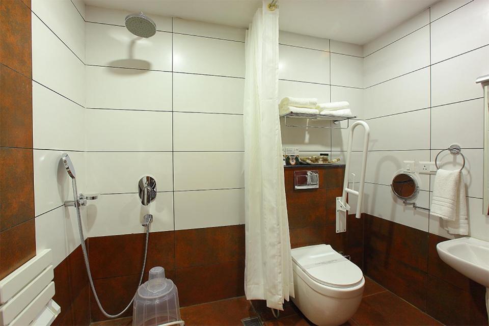 Hotel Lumbini Supreme Thrissur Exteriér fotografie