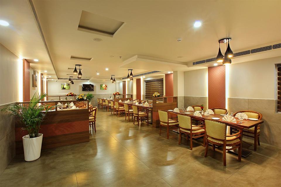 Hotel Lumbini Supreme Thrissur Exteriér fotografie