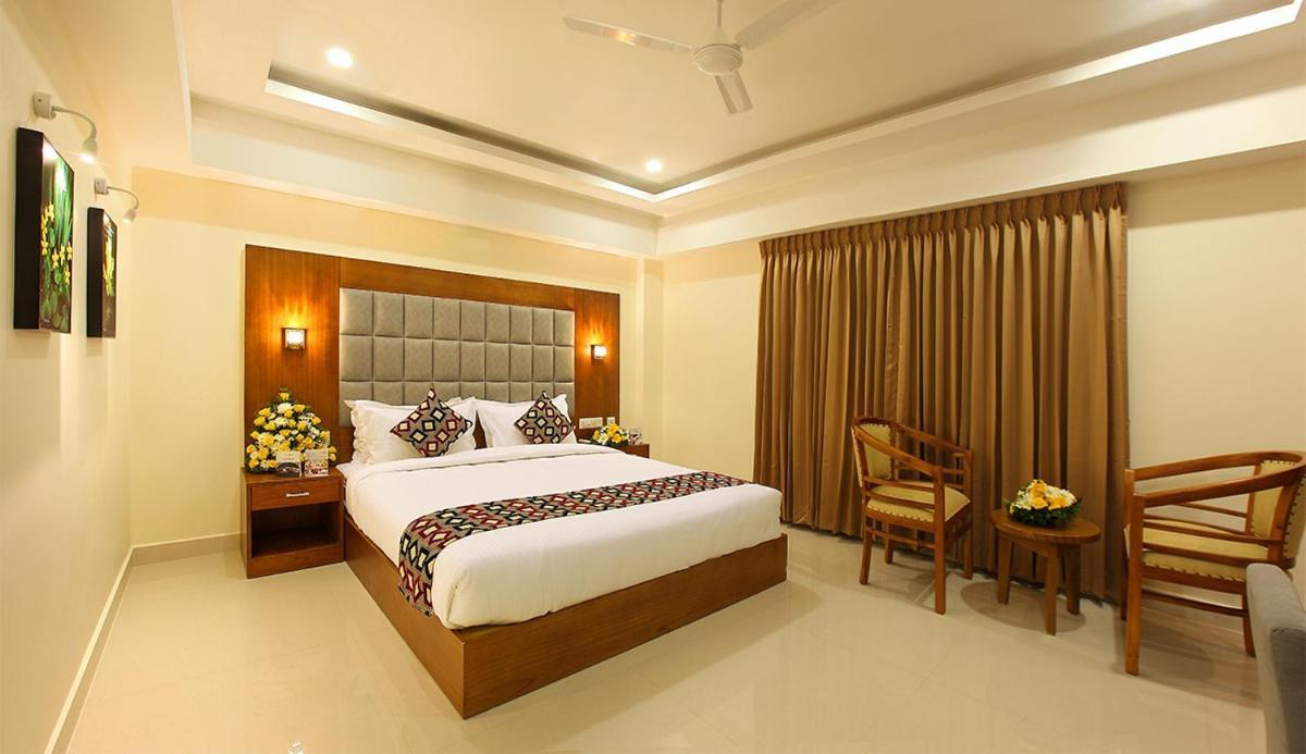Hotel Lumbini Supreme Thrissur Exteriér fotografie