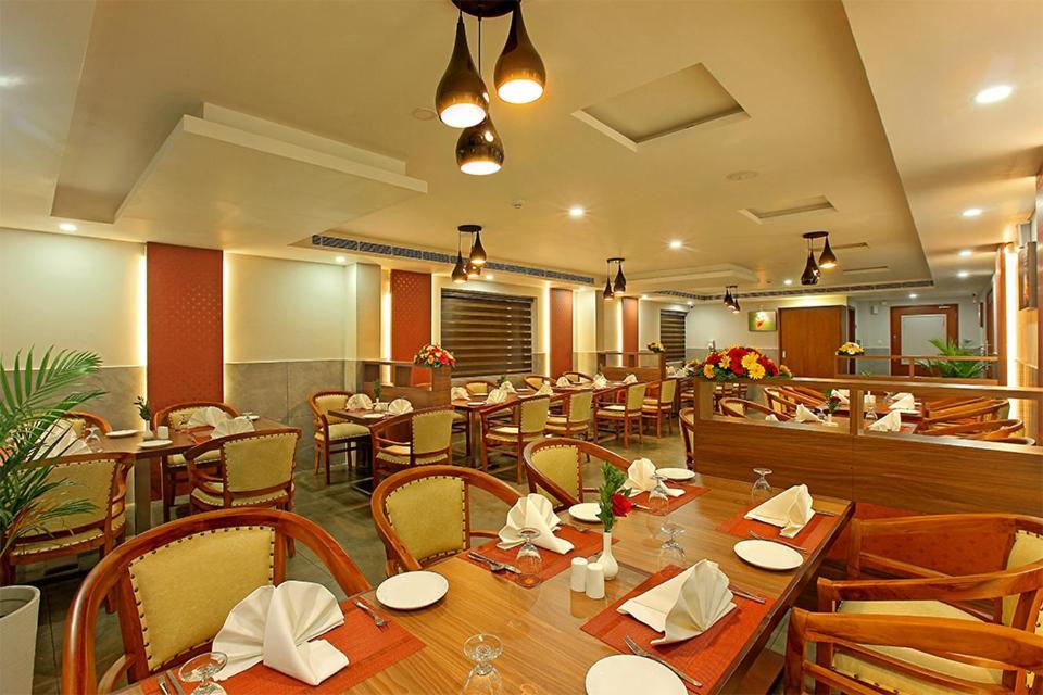 Hotel Lumbini Supreme Thrissur Exteriér fotografie