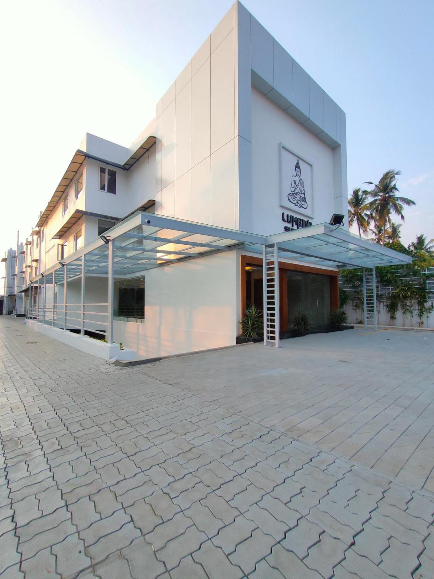 Hotel Lumbini Supreme Thrissur Exteriér fotografie